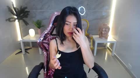 Snapshot of salome_stockman_sub chatting on February 2025 08:14:02 PM Salome online show from February 2025 08:14:02 PM