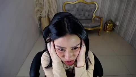 Snapshot of salome_stockman_sub chatting on February 2025 08:14:02 PM Salome online show from February 2025 08:14:02 PM