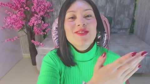 Salome  online show from January 2026 01:04:02 PM