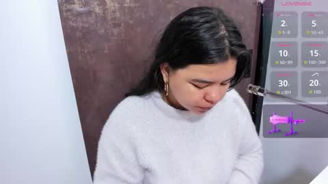 Snapshot of salomee_bigboobs chatting on October 2025 03:54:02 AM Salome online show from October 2025 03:54:02 AM