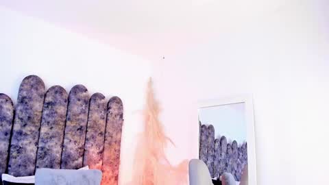 Salome online show from September 2025 11:18:01 PM