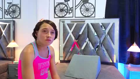 salomewilson online show from January 2026 08:54:01 PM