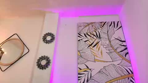 Salomon  Jax and Luca online show from March 2025 02:37:01 PM