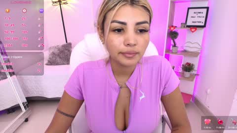 Snapshot of saloomee__ chatting on January 2025 05:12:02 PM SALOME online show from January 2025 05:12:02 PM
