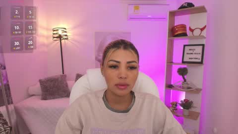 Snapshot of saloomee__ chatting on February 2025 11:10:02 AM SALOME online show from February 2025 11:10:02 AM