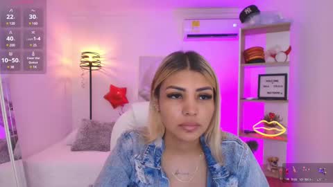Snapshot of saloomee__ chatting on March 2025 11:39:02 AM SALOME online show from March 2025 11:39:02 AM