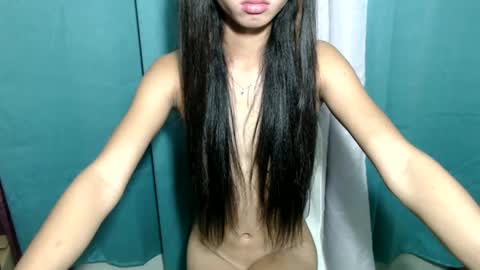 Snapshot of salsallera69x chatting on January 2025 06:57:01 PM salsallera69x online show from January 2025 06:57:01 PM