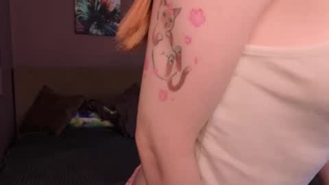 salt_mira online show from November 2025 12:08:02 PM