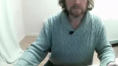 Saltimbanquier  Salt  ou  Banquier  online show from December 2024 02:13:02 PM