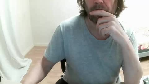 Saltimbanquier  Salt  ou  Banquier  online show from January 2025 02:50:01 PM