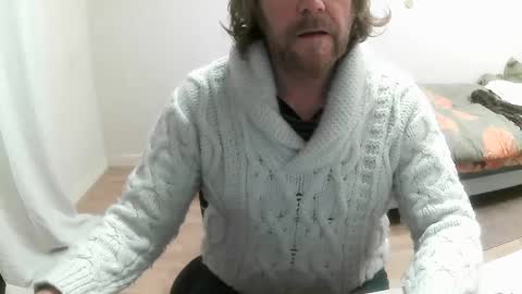 Saltimbanquier  Salt  ou  Banquier  online show from February 2025 12:47:01 PM