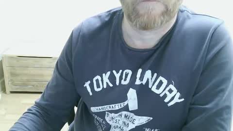 Saltimbanquier  Salt  ou  Banquier  online show from April 2026 08:57:01 PM