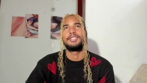 salvatore_amator online show from May 2026 02:58:01 PM