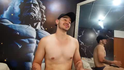 Salvatore online show from January 2025 09:59:01 PM