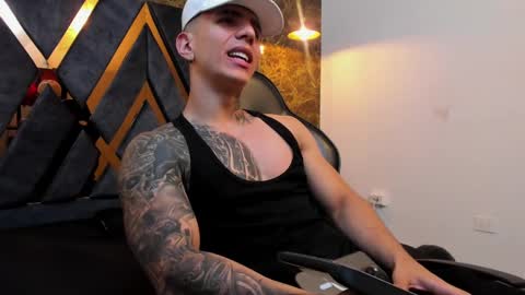 SALVATORE online show from November 2025 12:02:01 AM