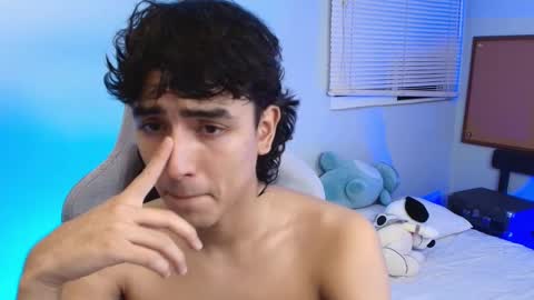 salvatore_montt online show from October 2025 04:44:02 AM