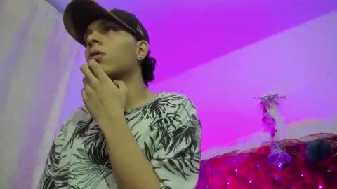 Sam online show from December 2025 03:58:02 AM