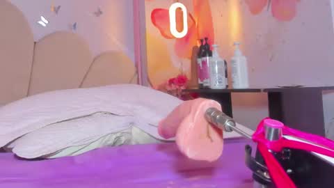 sam_naughty18 online show from July 2026 02:13:02 PM