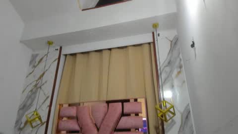 samaelandlilitt online show from November 2025 09:30:02 AM