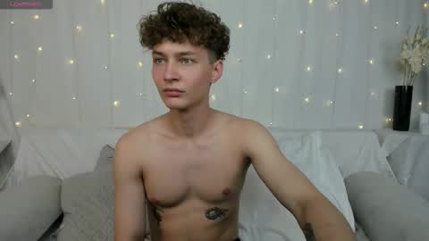Snapshot of samanie_ chatting on September 2025 01:56:01 PM Sam online show from September 2025 01:56:01 PM