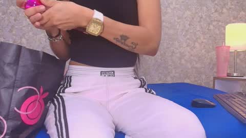 Samanta online show from January 2025 11:53:01 AM