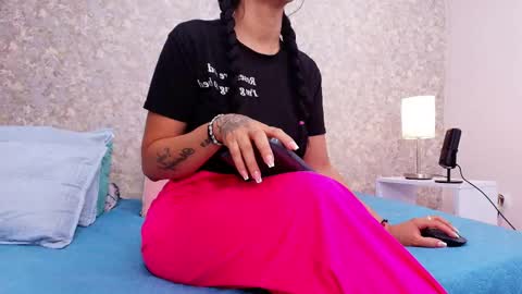 Samanta online show from February 2025 11:54:01 AM