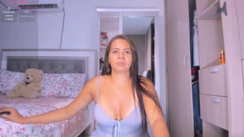 Snapshot of samanta_65 chatting on February 2025 03:24:01 AM carolina online show from February 2025 03:24:01 AM