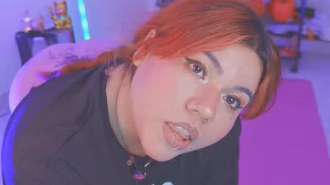 SAMANTA online show from September 2025 07:49:02 PM