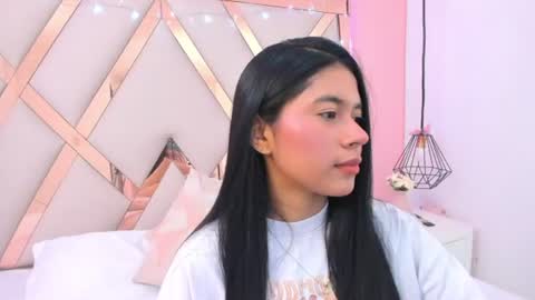 Snapshot of samantaa_shy chatting on July 2026 12:38:02 AM sam online show from July 2026 12:38:02 AM