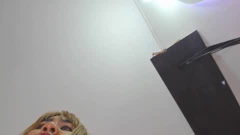 Snapshot of samantaasm chatting on October 2025 10:23:02 PM samantaasm online show from October 2025 10:23:02 PM