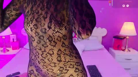 samantakane online show from February 2026 04:17:02 AM