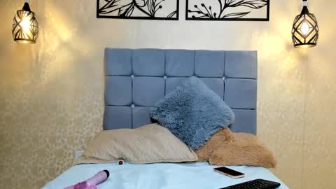 Samanta online show from September 2025 01:43:01 AM