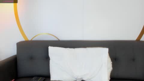 Samantha Beckham online show from November 2025 03:27:01 PM