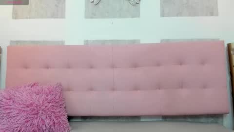 Snapshot of samantha_fox8 chatting on October 2025 11:22:02 AM online show from October 2025 11:22:02 AM