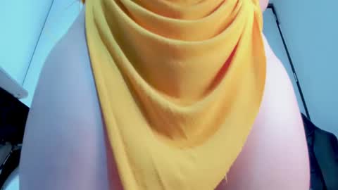 Snapshot of samantha_larusso_ chatting on October 2025 12:55:02 AM Andy online show from October 2025 12:55:02 AM