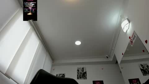 Snapshot of samantha_milfs chatting on May 2026 12:22:02 PM samantha_milfs online show from May 2026 12:22:02 PM