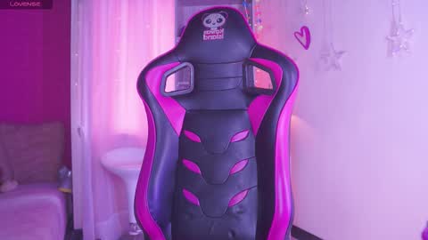 Snapshot of samantha_owen_ chatting on September 2025 03:39:02 PM SAMY online show from September 2025 03:39:02 PM