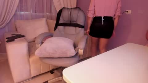 Snapshot of samantha_thompsoon chatting on July 2026 10:38:01 PM samantha_thompsoon online show from July 2026 10:38:01 PM