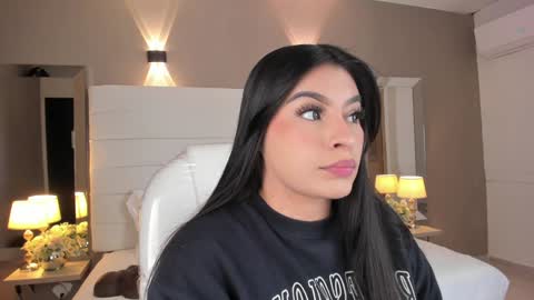  Samanthaa online show from January 2025 12:46:02 PM