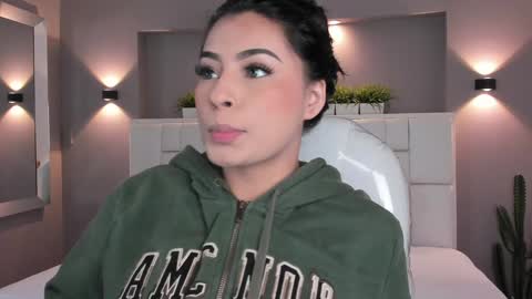  Samanthaa online show from January 2025 03:53:01 AM