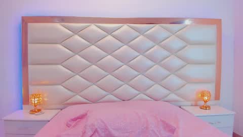 Snapshot of samanthaevans4 chatting on January 2025 11:21:02 PM Sweet Samantha online show from January 2025 11:21:02 PM