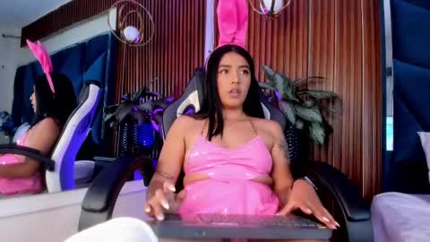 samanthajonson online show from September 2025 10:11:01 PM