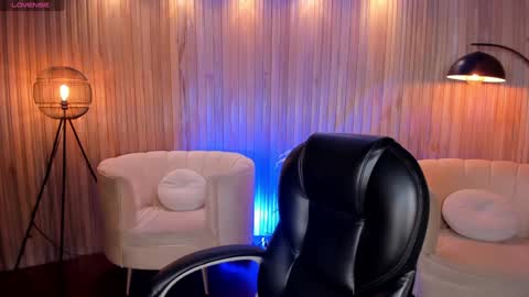 Snapshot of samanthaklein_ chatting on December 2024 11:29:01 PM Samantha Klein online show from December 2024 11:29:01 PM