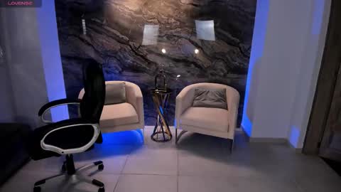 Samantha Klein online show from October 2025 03:01:02 AM