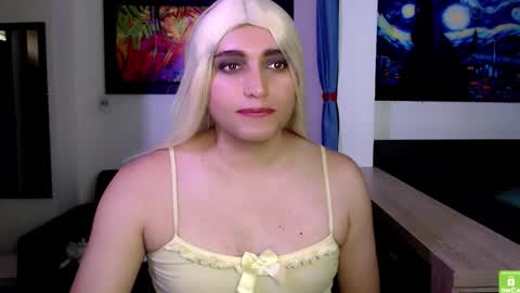 Samara online show from October 2025 04:20:02 PM