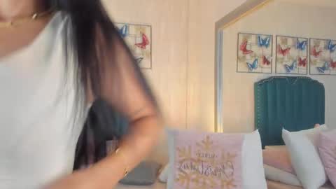 Samara Warren online show from December 2025 11:39:02 AM