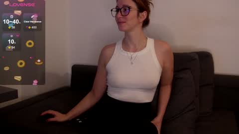 Snapshot of samarafromthewell chatting on December 2024 09:18:02 PM Samara From The Well online show from December 2024 09:18:02 PM