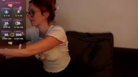 Snapshot of samarafromthewell chatting on December 2024 02:04:01 AM Samara From The Well online show from December 2024 02:04:01 AM