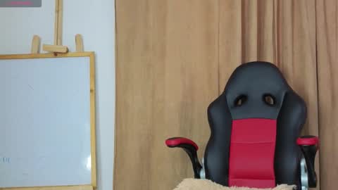 Sara  online show from February 2026 11:33:01 AM