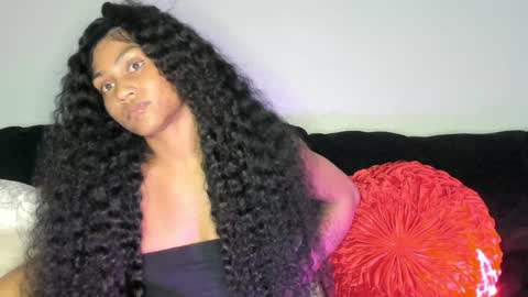 Snapshot of samatha1998 chatting on January 2025 03:09:02 AM Yaya online show from January 2025 03:09:02 AM